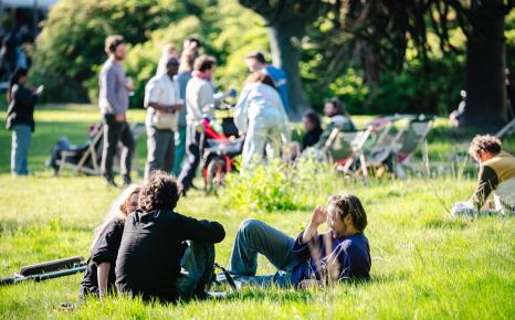 Genieten in het park